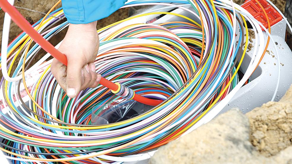 Die Kabel sollen verlegt werden, wenn bis zum 1. Oktober mindestens ein Drittel der Haushalte in den potenziellen Netzausbau-Gebieten einen Vertrag mit der Deutsche Glasfaser GmbH abschließt. Bisher sieht es danach aus, dass diese Zielvorgabe erreicht wird. © 