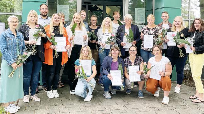 Praxismentoren erhalten Zertifikate