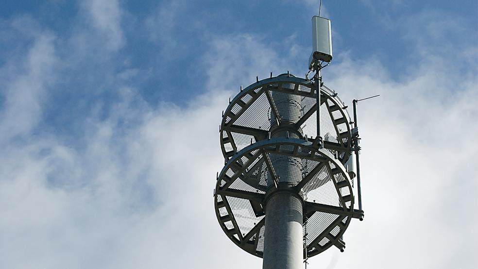 Mit einem Standort in St. Georgiwold will die Telekom ihr Netz im Rheiderland ausbauen.  © Symbolfoto: Hoegen