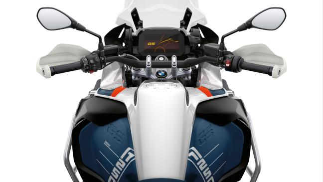 Zwei Motorräder entwendet