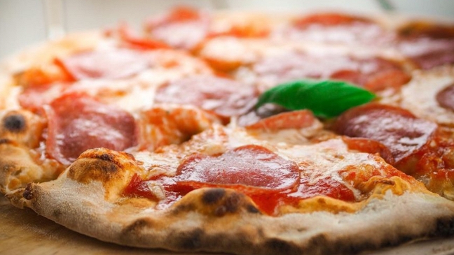 Bingumer Pizzeria über Nacht ausgeräumt