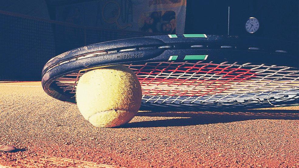 Die Tennis-Herren 40 des TV Bunde haben noch Chancen auf den Titel.  © Foto: Pixabay