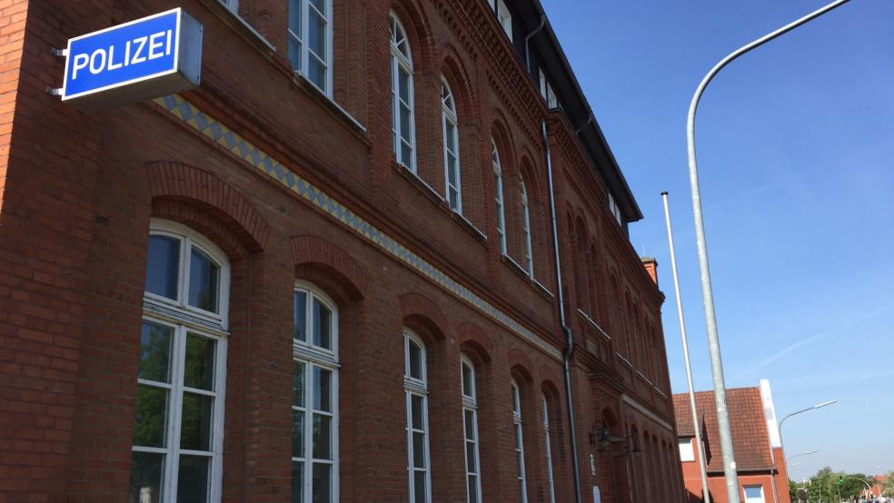 Die Polizei in Papenburg sucht die Urheber von Flugblättern, die vorspiegeln, sie kämen von der Polizei. © Hanken (Archiv)