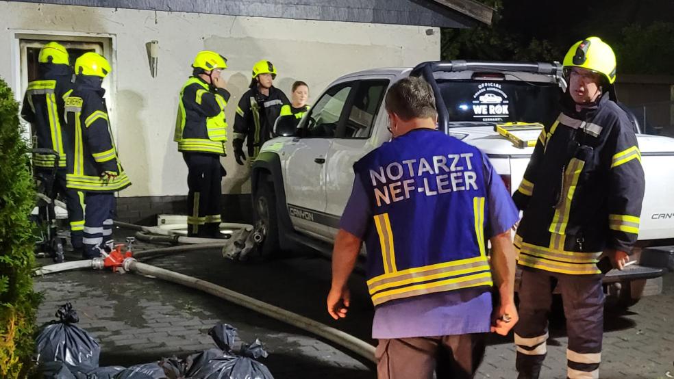 Neben Polizei und Feuerwehr war auch ein Notarzt im Einsatz. © Foto: Wolters