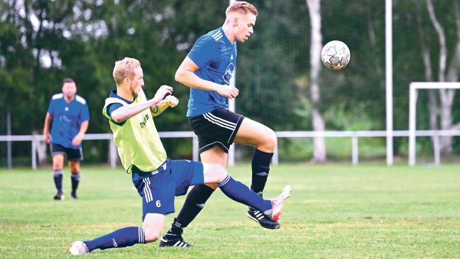 Möhlenwarf gewinnt Kellerduell in Ditzum