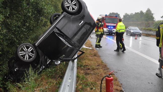 Auto überschlägt sich auf der A 31