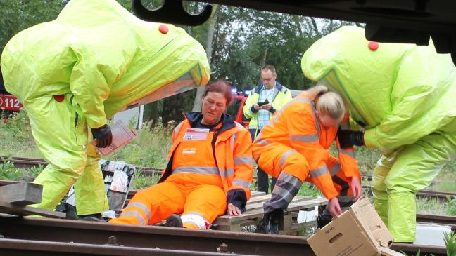220 Einsatzkräfte sind im Emder Hafengebiet gefordert