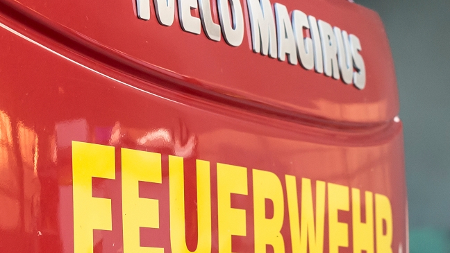 Feuerwehrwagen hat Unfallschaden