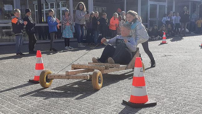 Heiße Öfen aus Holz stärken den Teamgeist