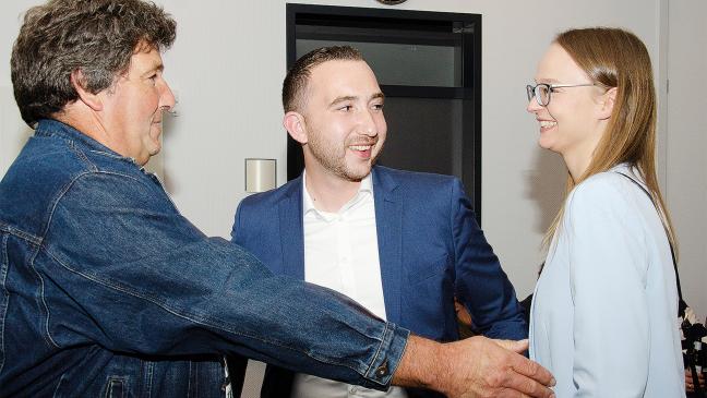 Koffer packen für ersten Landtag-Tag