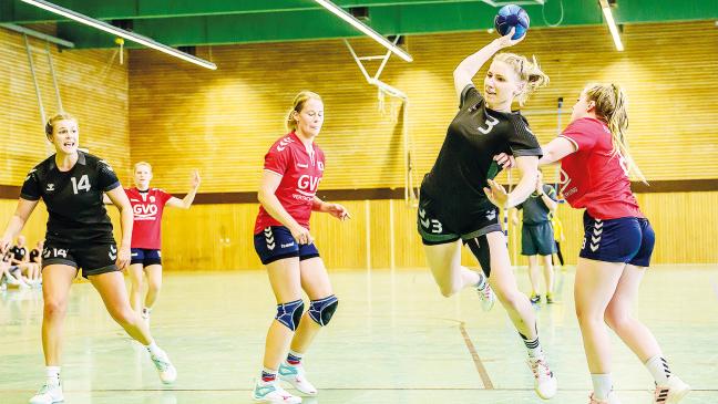 Handballerinnen starten mit Niederlage in die Saison