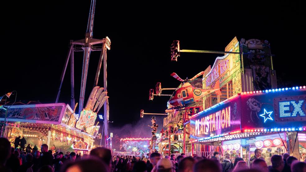 Der Gallimarkt konnte nach drei Jahren wieder stattfinden- und lockte rund 500.000 Menschen nach Leer.  © Foto: Wienberg