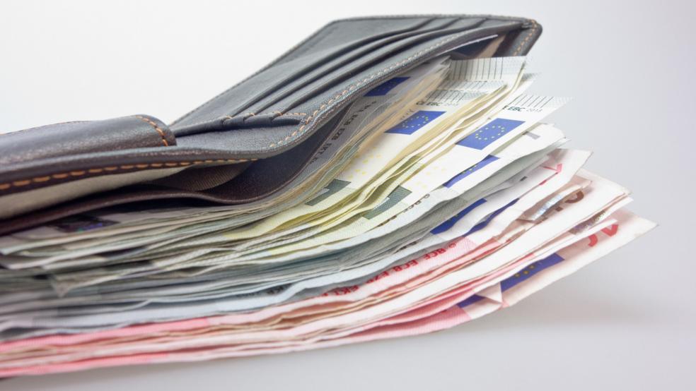 Das Portemonnaie befand sich noch in der Einkaufstasche, die eine Verkäuferin in einem Regal entdeckte. Allerdings fehlte das gesamte Bargeld in Höhe eines vierstelligen Betrages.  © Pixabay (Symbolfoto)