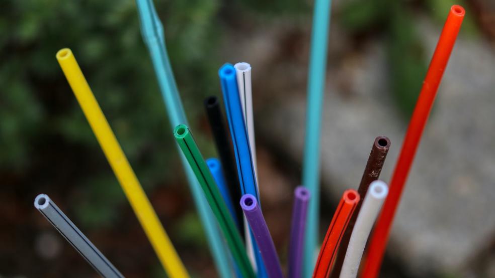 In Weener werden Verteilerkästen für den Glasfaser-Ausbau installiert.  © Pixabay