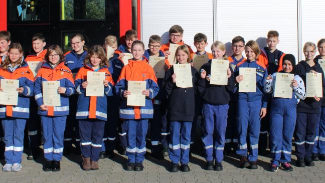 Jugendflamme mit Bravour bestanden