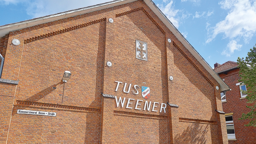 Die Enno-Beck-Halle des TuS Weener ist saniert worden und am 18. November Ort des Jahresversammlung des Vereins.  © Foto: Bruins