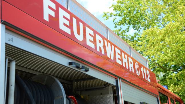 Mikrowelle brennt: 74-Jährige leicht verletzt