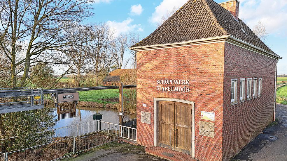 Das Schöpfwerk in Stapelmoor verfügt zurzeit nicht über ein Binnentor.  © Foto: Szyska