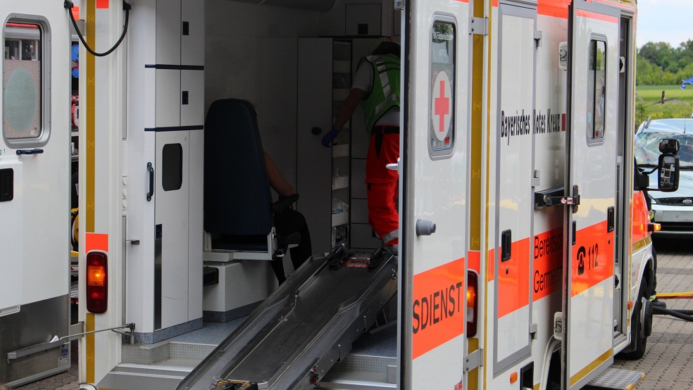 Die Schwerverletzte musste nach dem Unfall in der Nähe der Meyer Werft in Papenburg in ein Krankenhaus eingeliefert werden. © Pixabay