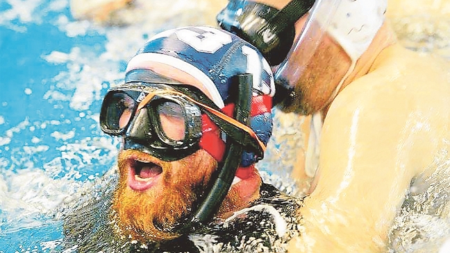 Papenburger bringt Unterwasser-Rugby ins Emsland