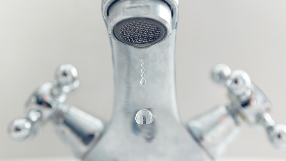 Der aggressive Hausbewohner riss unter anderem Wasser- und Sanitäreinrichtungen heraus.  © Foto: pixabay