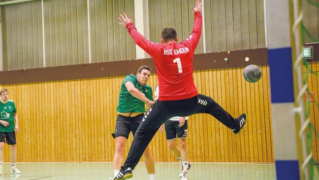 Holthusen verliert erhobenen Hauptes