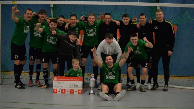 Firrel schlägt Bunde im Finale
