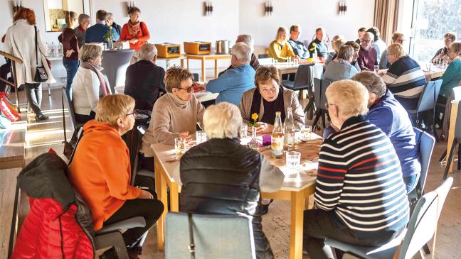 Reformierte Holthuser besuchen Lüneburger Gemeinde