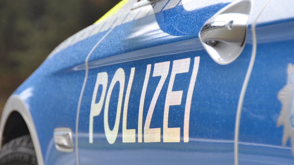 Die Polizei nahm am Donnerstag Abend einen stark betrunkenen Autofahrer nach einem Unfall in Gewahrsam und stellte den Unfallwagen sicher, der möglicherweise von dem Fahrer gestohlen wurde.  © Foto: Bundespolizei