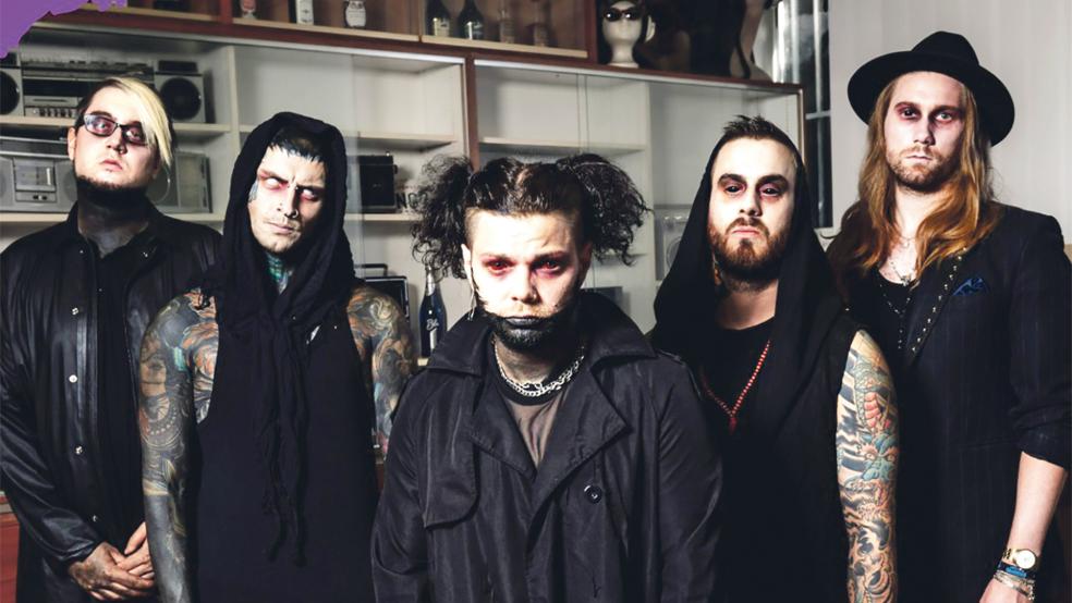 Die sympathischen Frohnaturen von »Ghostkid« sind vermutlich keine Sonnenanbeter - dafür darf man sich beim »Free for all« in Stapelmoor abends auf ihre Musik freuen.  © Foto: privat