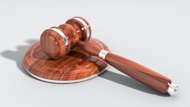 Angeklagt wegen sexueller Übergriffe