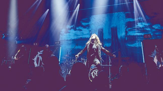 Aus Weener auf die großen Metal-Bühnen