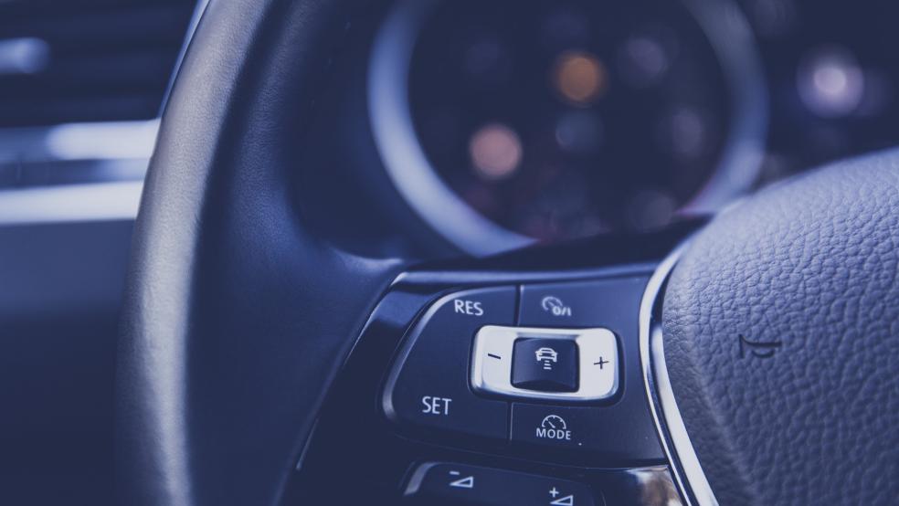 Die Polizeibeamten untersagten der 18-Jährigen aus Ostrhauderfehn die Weiterfahrt und ordneten die Entnahme einer Blutprobe an. © Pixabay (Symbolfoto)