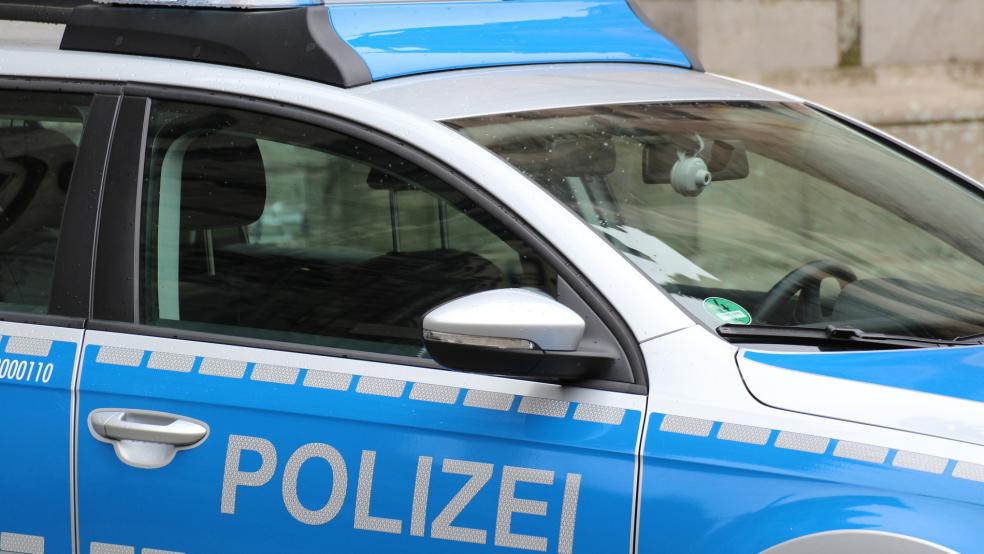 Bei einer Polizeikontrolle wurde ein 25-jähriger Weeneraner jetzt wegen missbräuchlicher Verwendung von roten Kennzeichen angezeigt.  © Foto: Pixabay