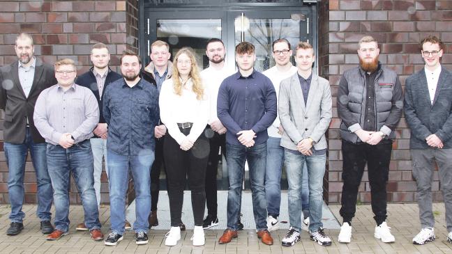 Facharbeiterbriefe für Elektroniker für Geräte und Systeme