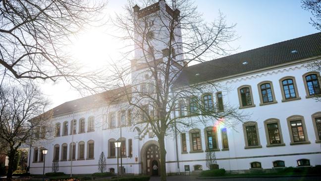 Tötungsprozess: »Drogenmafia« bezichtigt