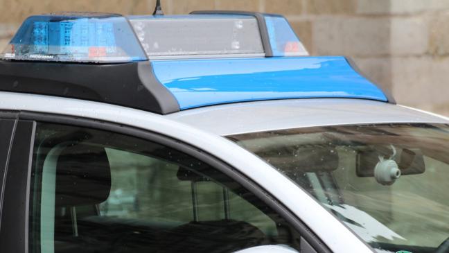 Audi-Fahrer flüchtet mit Vollgas vor Polizei