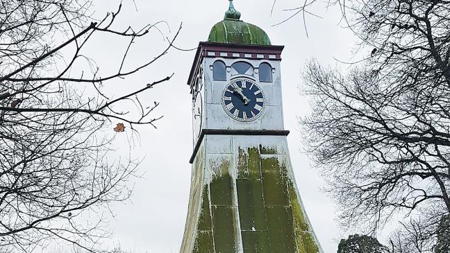 Spiel auf Zeit mit dem Uhrenturm?