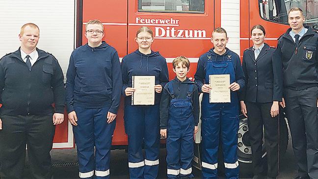 Neues Fahrzeug versüßte Feuerwehrnachwuchs das Jahr