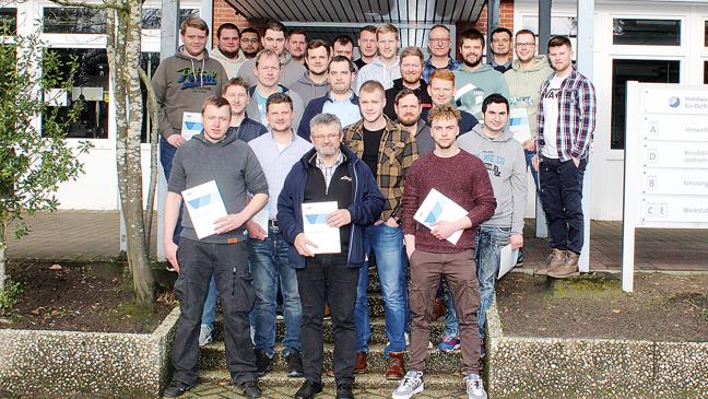 26 Schweißer mit Diplom ausgezeichnet