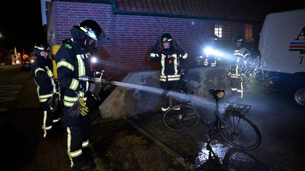 Der Brand des Fahrrad-Akku ließ sich schnell ablöschen. © Bruins