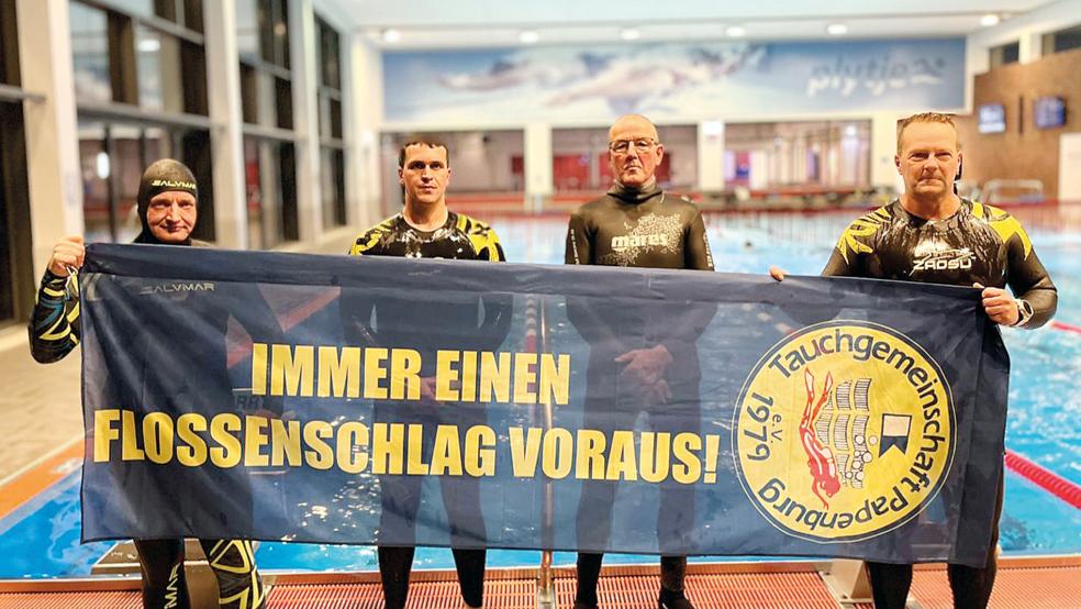 Startklar für die Rekordjagd (von links): Die Apnoe-Taucher Cornelius Bussen-Habena, Sven Bonk, Anton Telgen und Holger van der Slyk.  © Foto: privat
