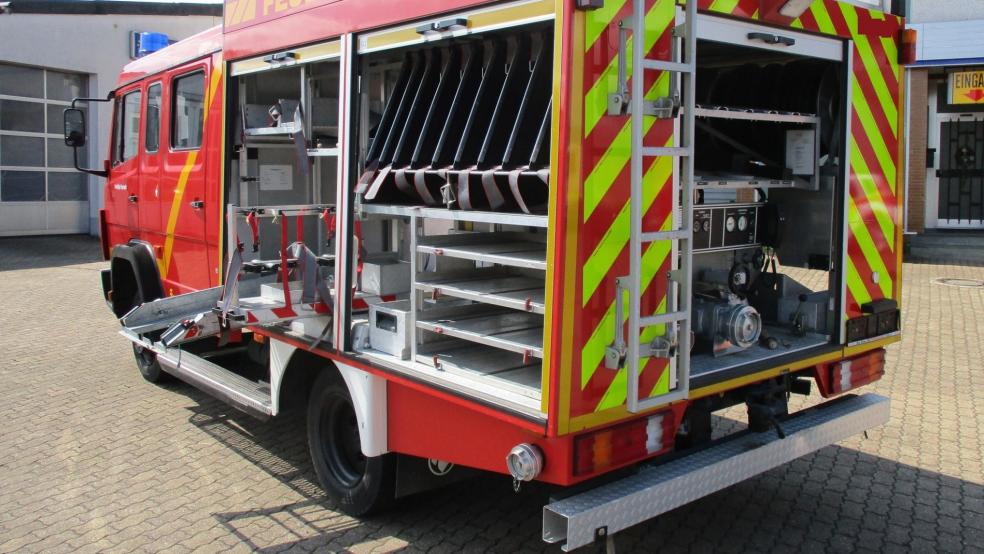 Dieses gebrauchte Löschfahrzeug des Typs LF10 wird die Stadt Weener für die Feuerwehr Diele kaufen. © privat