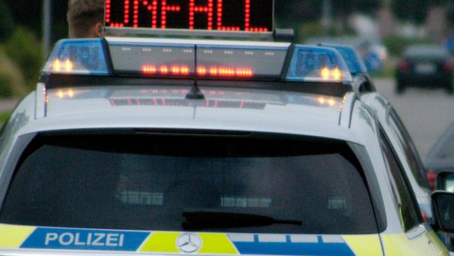 71-Jähriger fährt mit 1,2 Promille in Graben