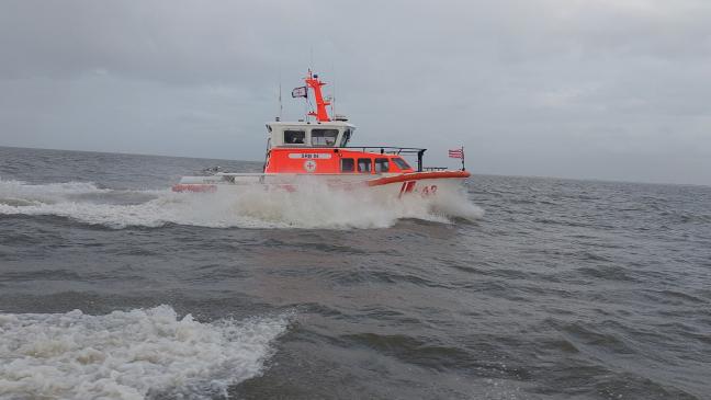 Seenotretter befreien havarierten Fischkutter
