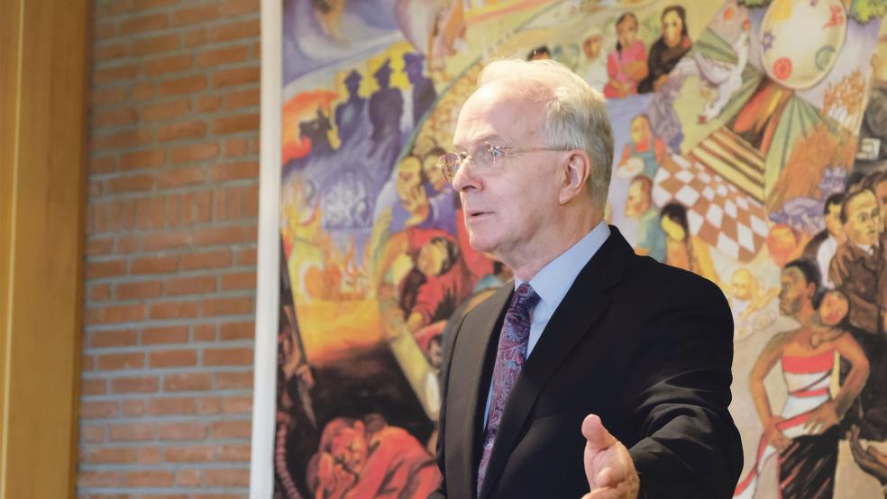 Dr. Detlef Klahr hielt einen Vortrag zum Thema »Gastfreundschaft« beim Seniorenkreis Middels.  © Foto: Grundmann