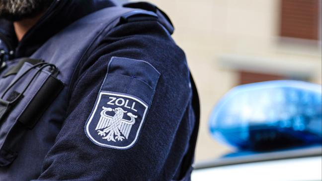 Zoll geht gegen Schwarzarbeit vor