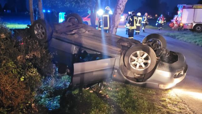 Audi überschlägt sich - Fahrer schwer verletzt