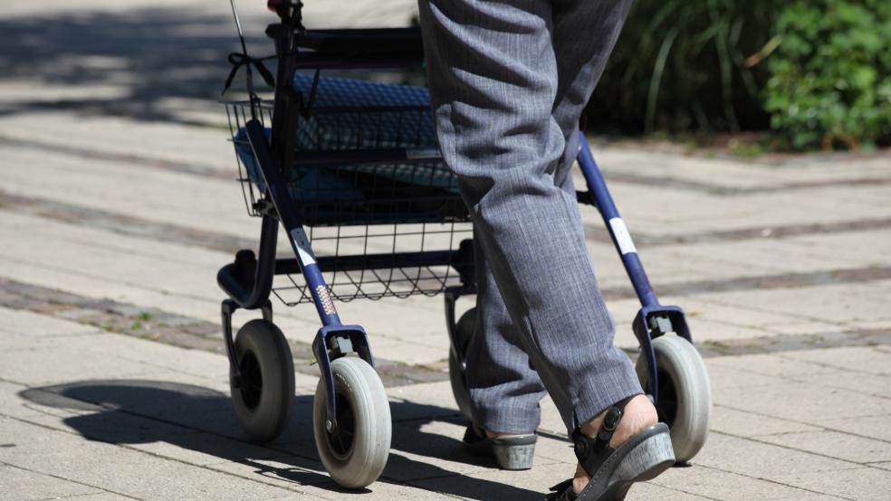 Ein kostenloses Sicherheitstraining mit dem Rollator wird am 11. Mai in Bunde angeboten.  © Symbolfoto: Pixabay