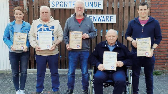Möhlenwarfer für langjährige Treue geehrt